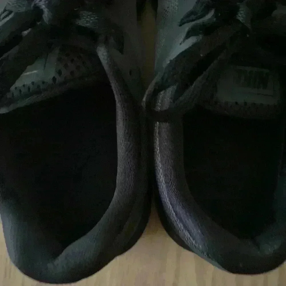 Nike ▪️preowned good